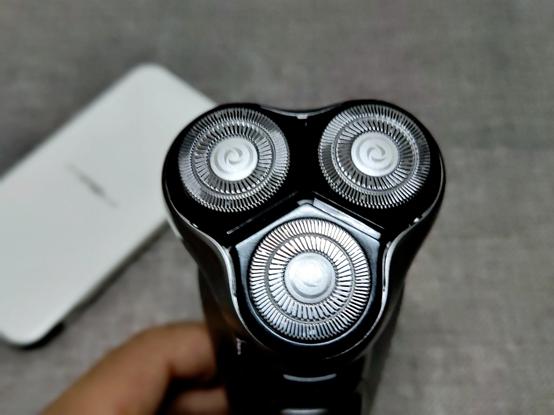 500块的剃须刀值得买吗,65元的剃须刀是否真的好用