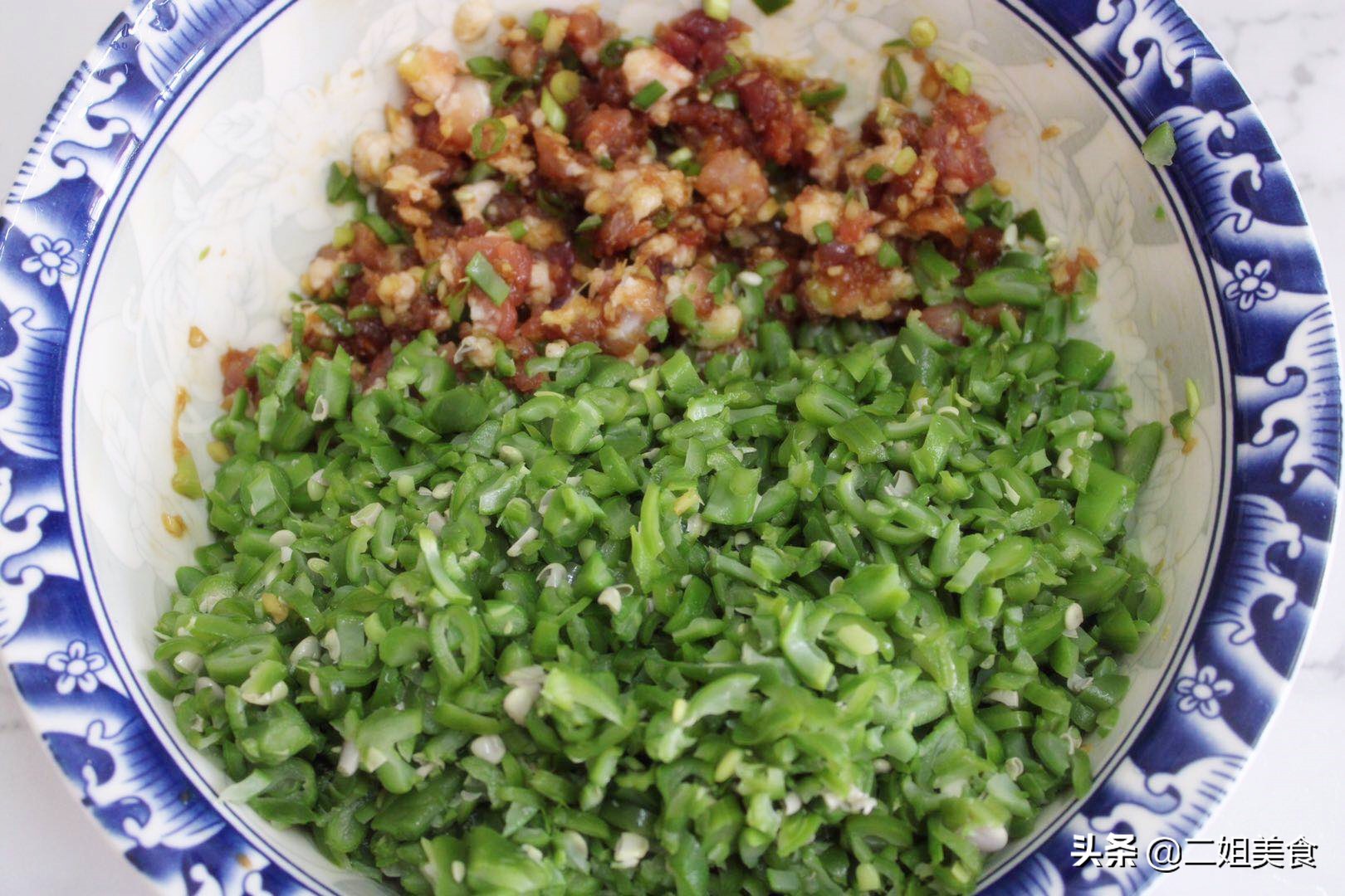 豆角肉包子的包法和发面全过程,做豆角包子豆角需要用水焯一下吗