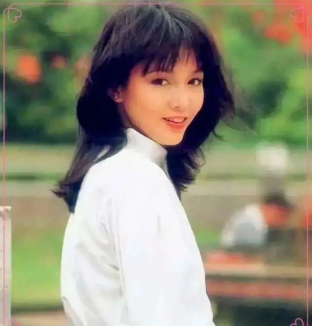 40岁的郑裕玲和60岁对比,63岁郑裕玲图