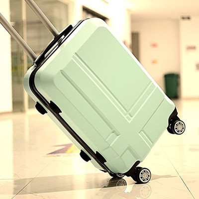 留学澳洲必备行李有哪些,澳洲留学行李箱整理