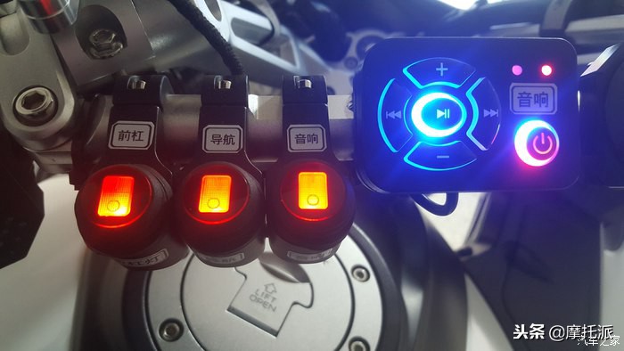 春风国宾车cf 650tr-g尊享版黑色 (春风2017款tr650用车感受)