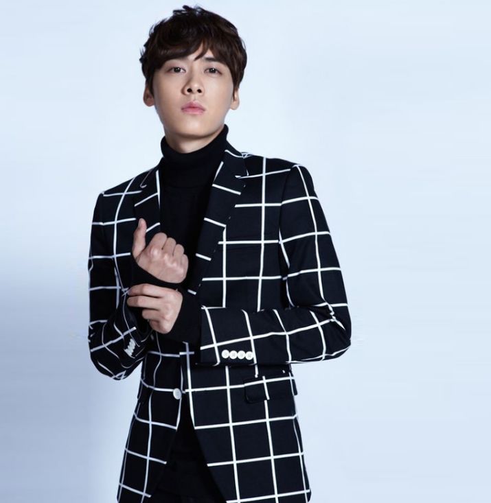 扒叔爆料薛之谦完整版,扒叔爆料杨洋吴昕