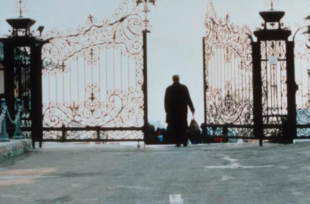 “我爱你，我想请你吃饭。”