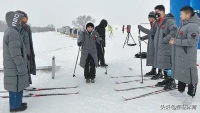 河北省大众冰雪之星,人民日报评冰雪之星