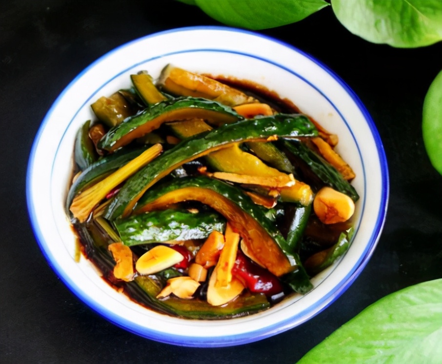 夏天腌黄瓜不用雪碧,夏天黄瓜不炒着吃