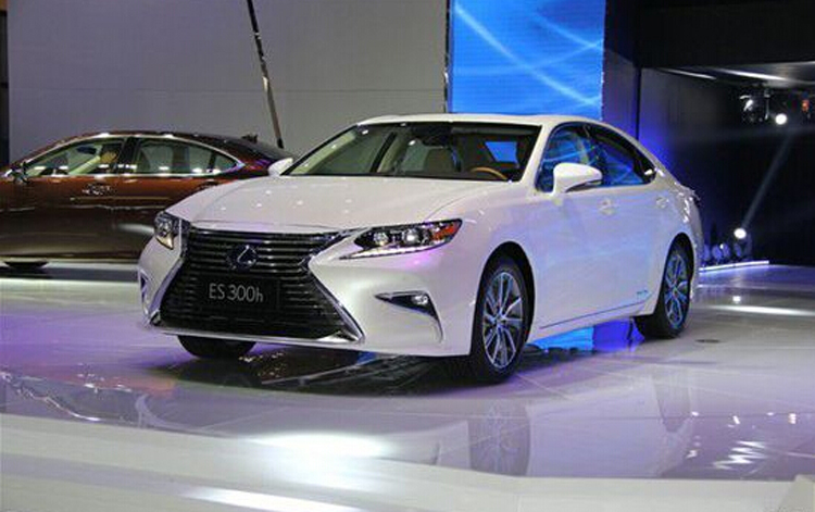 DX3、DX7销量惨淡，4A91三菱发动机，A5翼舞能拯救东南？