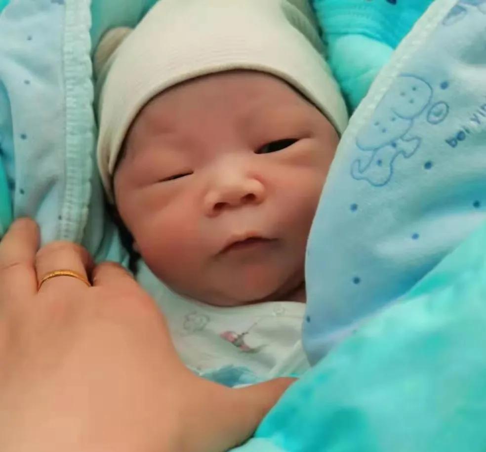 说说我第二次剖腹产的经历吧,剖宫产生娃是种什么样的体验