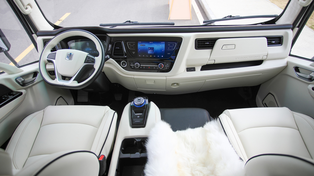 五十铃轻卡房车体验,五十铃轻卡四驱越野房车测评