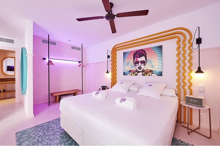 世界唯一8星级宾馆,最梦幻浪漫野奢酒店