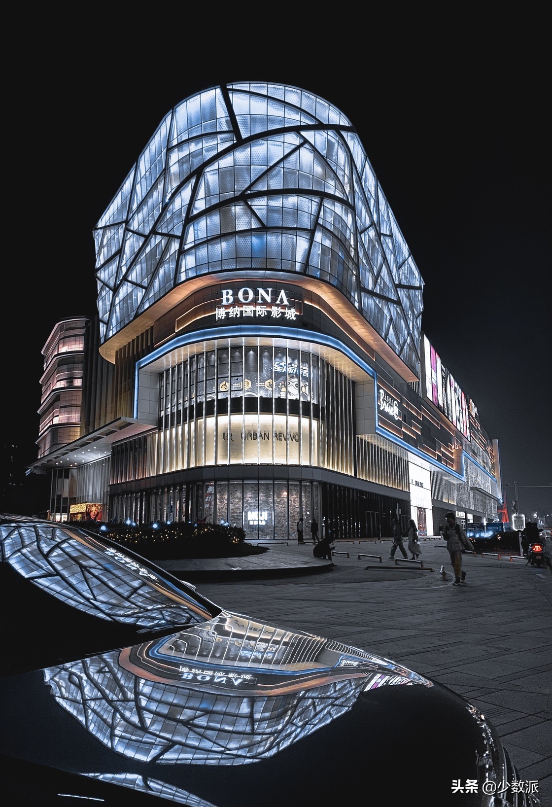 iPad是「无用的玩具」?用了一年,它为我打开了另一个世界