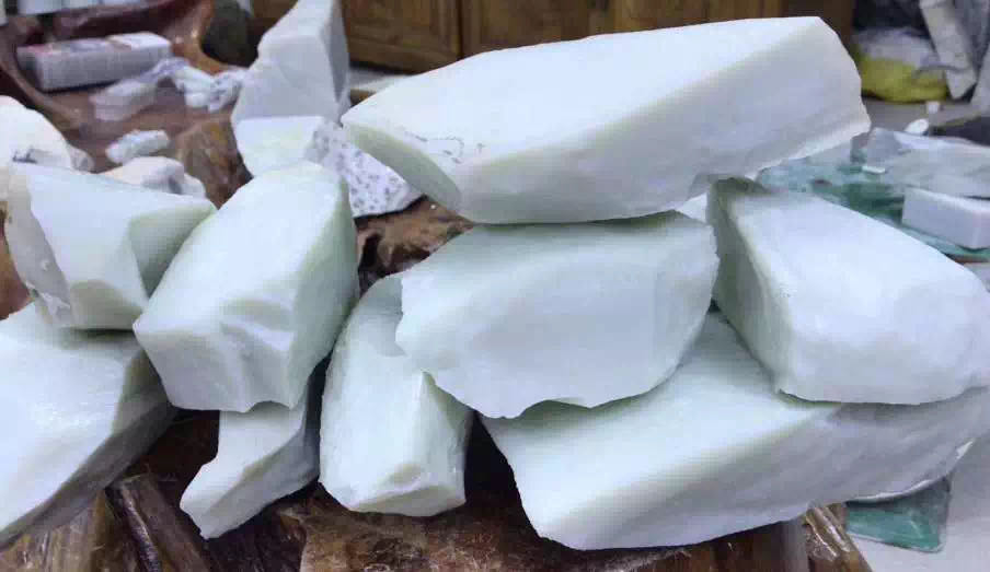 宝石中国红,国宝级天然宝石