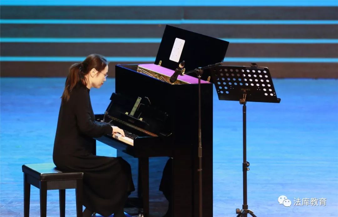 法库县教育局、民盟沈阳音乐学院支部举行“美育进校园”公开课