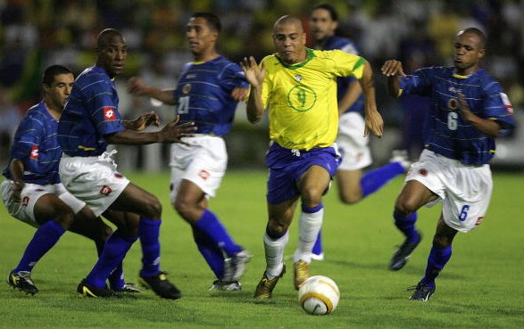 耐克经典足球球衣,耐克足球球员版球衣尺码