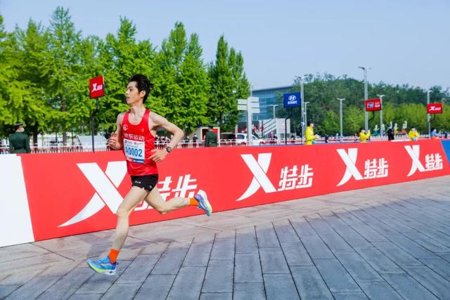 史上最快快递小哥,北马最快的快递小哥