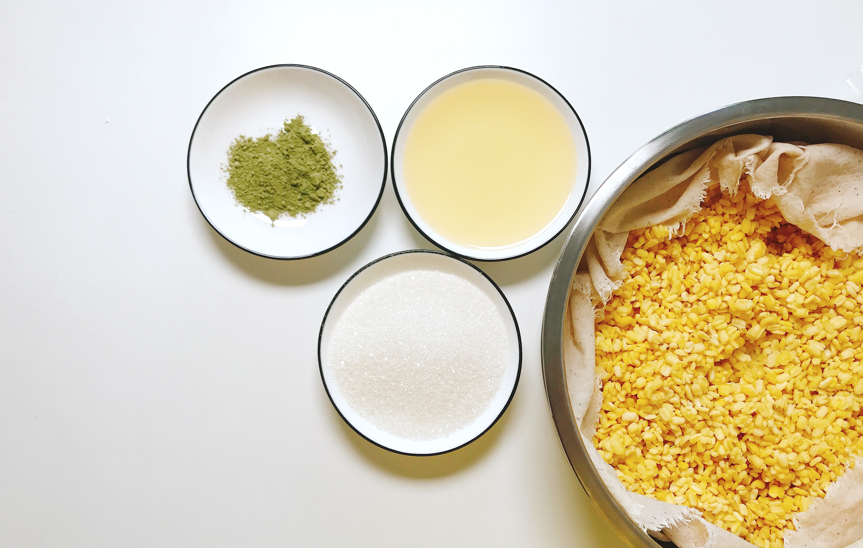 四种高颜值的绿豆糕做法,软式绿豆糕正宗做法