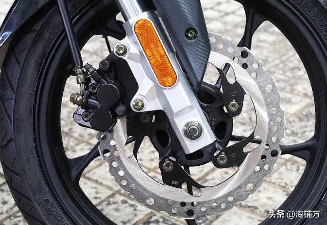 无极200rr摩托车,无极200r街车