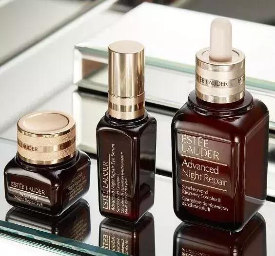 年度网红人气超好的精华推荐,扒一扒高性价比抗老精华