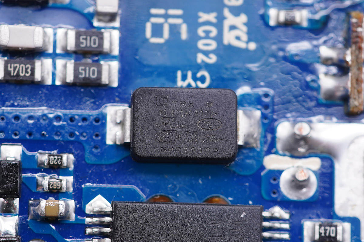 绿联45w双口快充拆解,绿联20瓦双口快充拆解