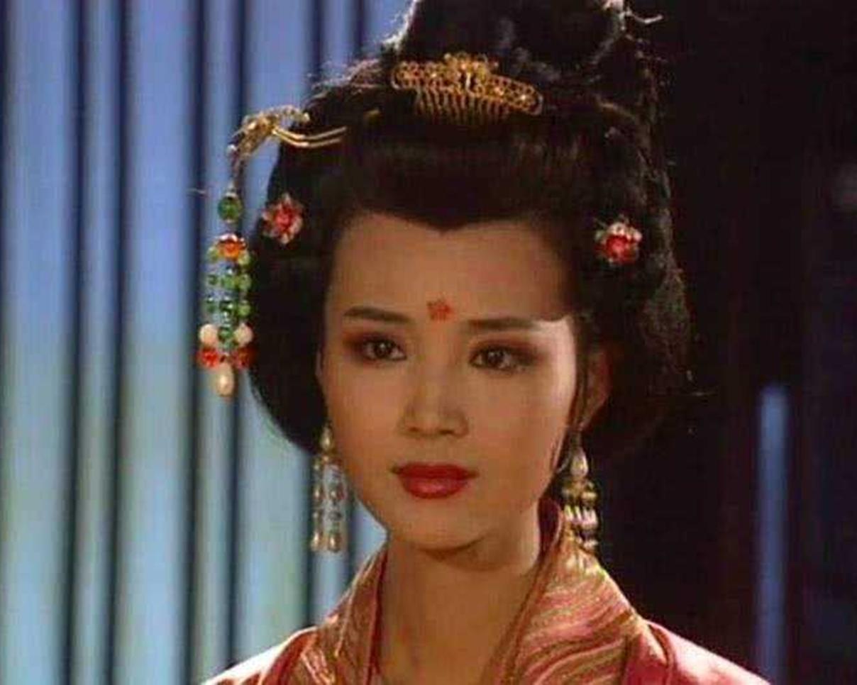 上官婉儿曾被武则天处什么刑罚,上官婉儿被武则天处以什么刑罚