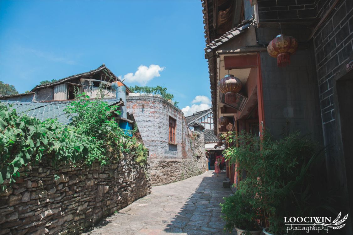 贵州除了千户苗寨还有其他玩的吗,贵州千户苗寨外的古镇