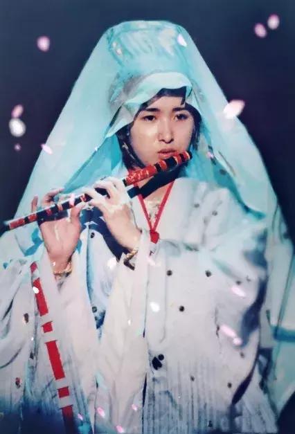 中国偶像团体解散的有哪些,偶像团体解散粉丝哭