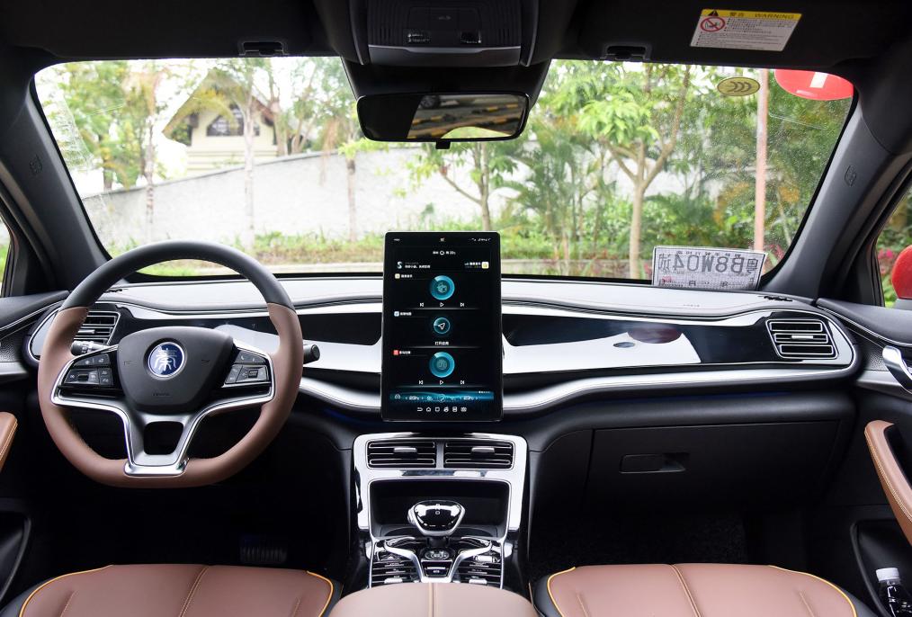 “抢手”的三款国产车，最高排队6个月，谁还说国产不行？