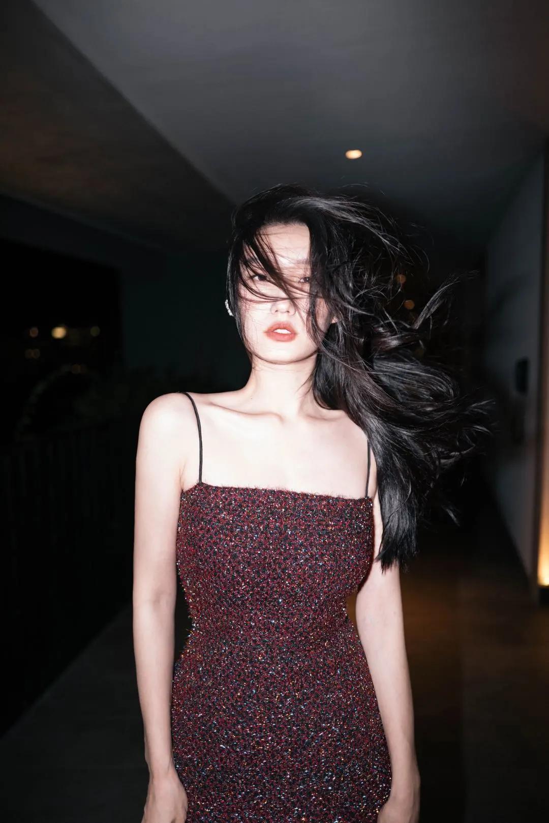 年会礼服高奢高级感,2022年会礼服推荐高级感秋冬