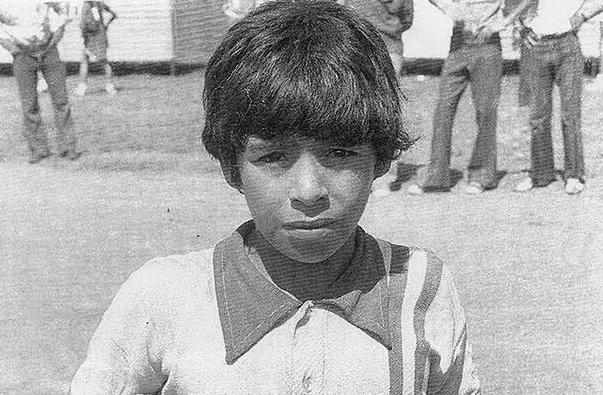 马拉多纳为什么60岁就去世,马拉多纳为何60岁就去世了