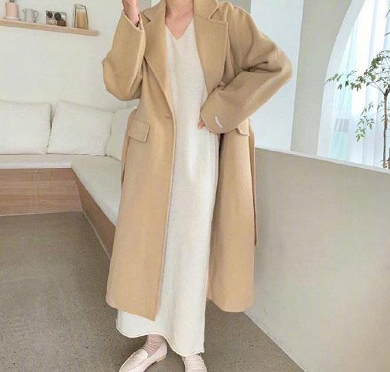 秋冬什么颜色穿得更显温柔,秋冬比较显高级的颜色搭配