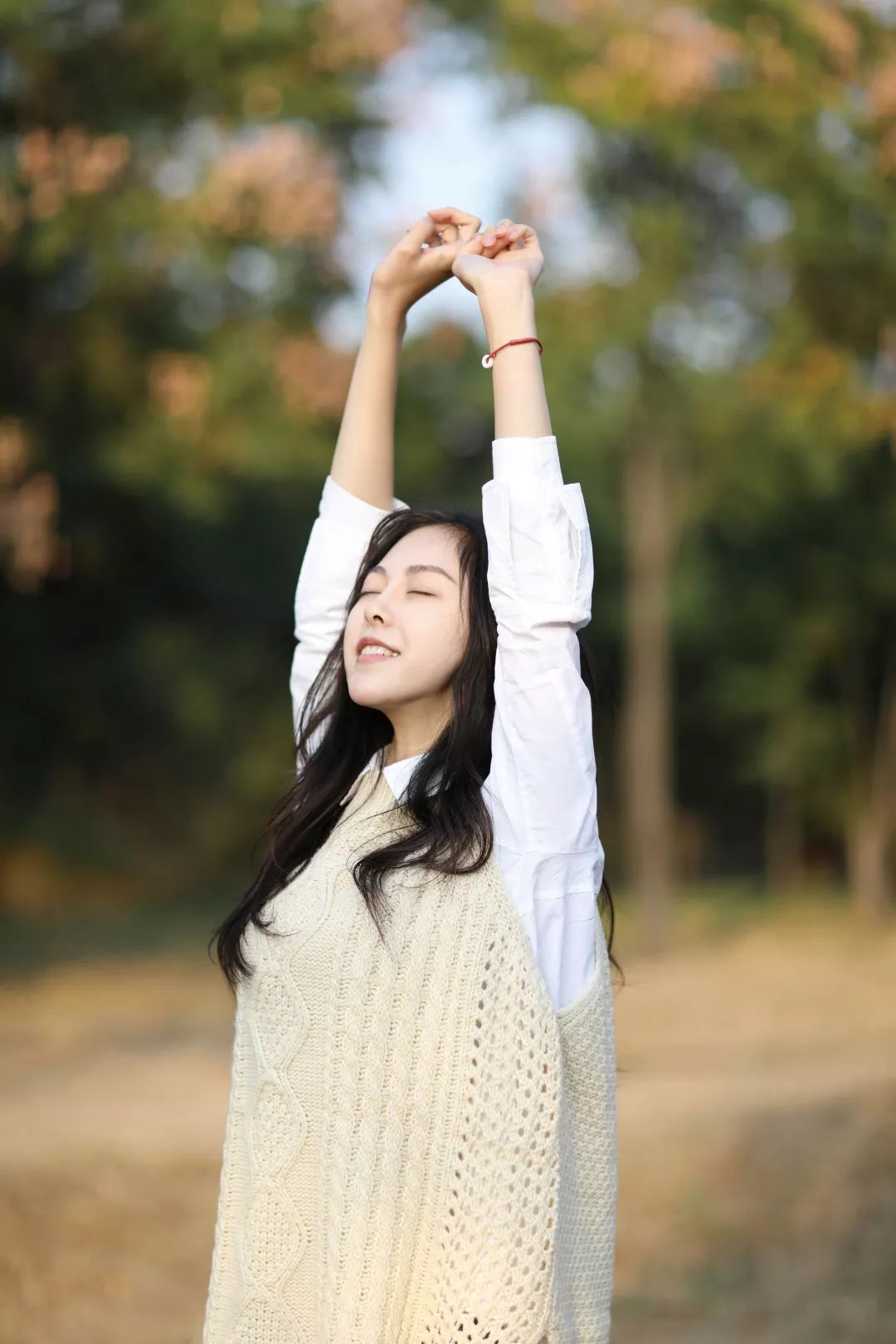 用最简单的东西拍出最美的艺术照,简单小技巧教你拍出超美背影照