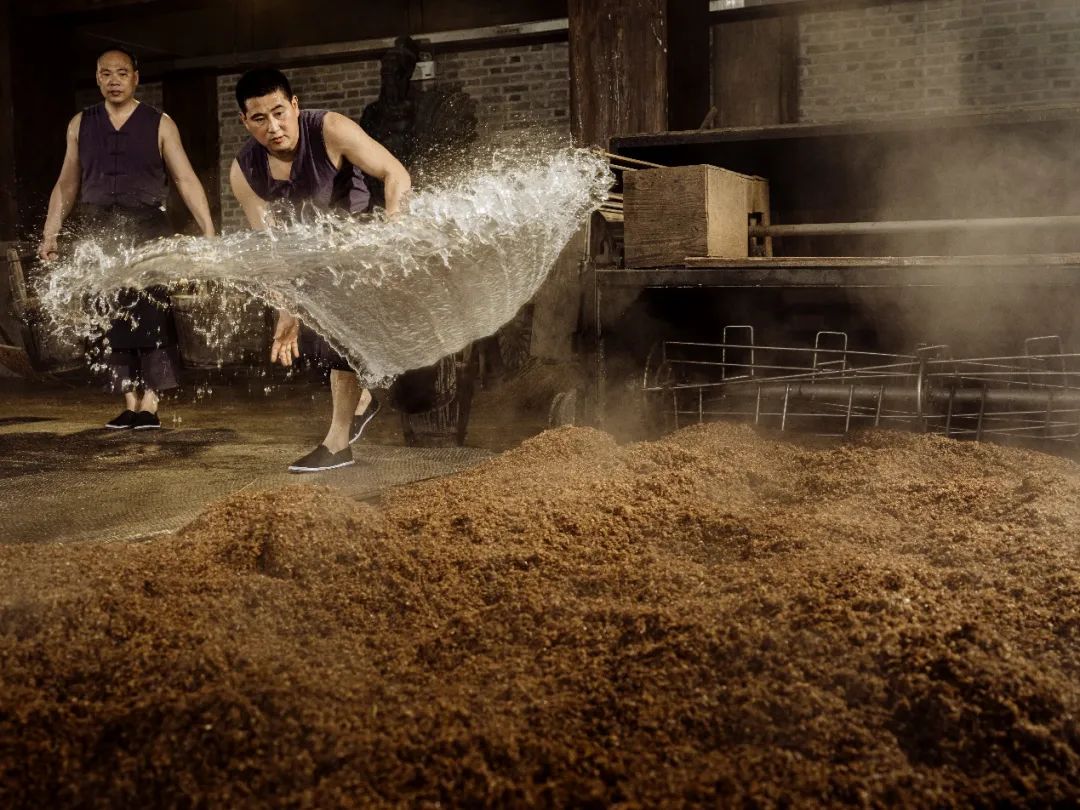 九十年代洋河大曲酒值多少钱,洋河大曲48度老酒能收藏吗