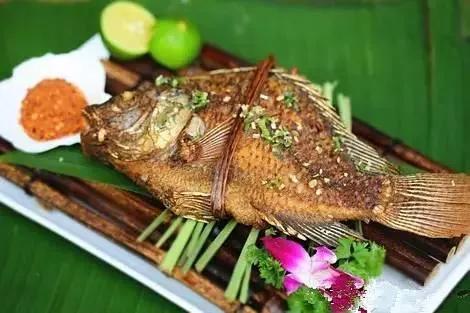 云南西双版纳有什么特色美食,哪道美食是云南的特色美食