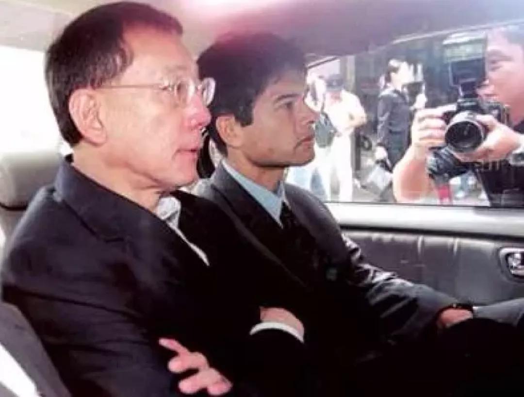 为什么香港富豪们都相信风水大师,香港富豪为什么信风水