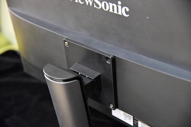 什么牌子的4k显示器好,4k显示器到底选哪个牌子