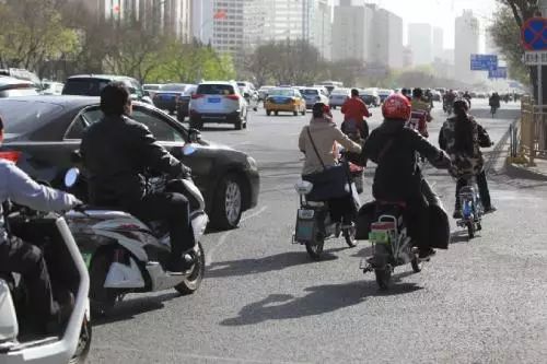 太原非国标电动车可以上路吗,太原电动车新规实施上牌