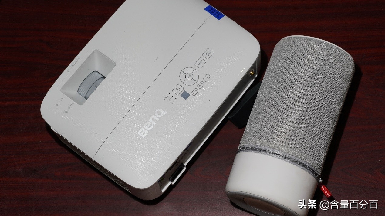 投影仪不是孤家寡人，明基E520智能投影仪周边扩展产品小晒