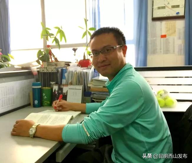 为优秀的班主任点赞,为优秀班主任老师点赞