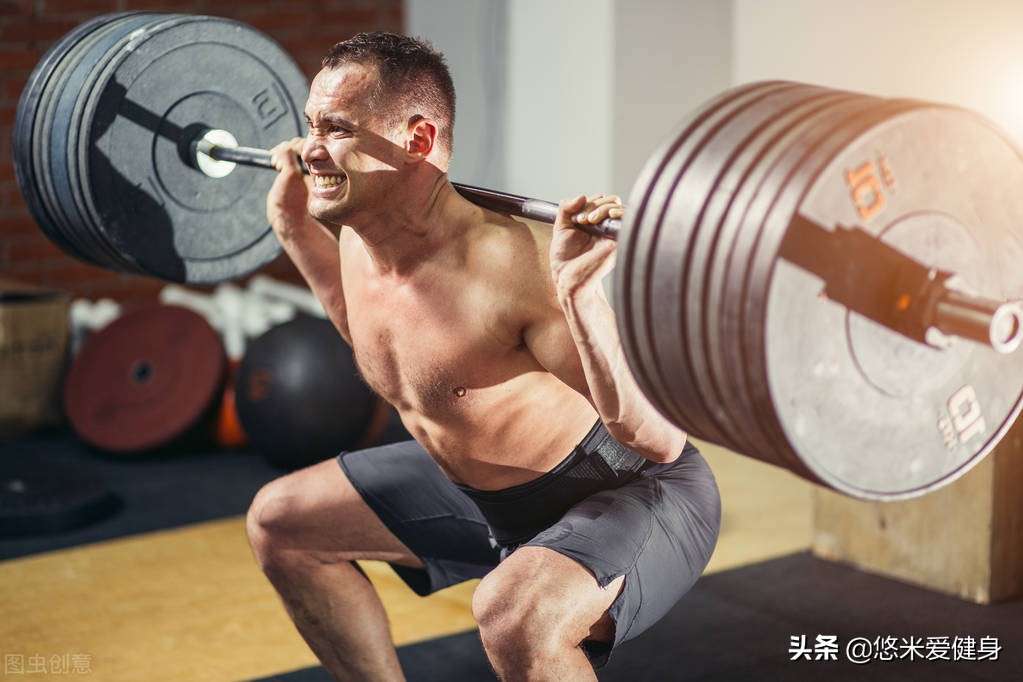 深蹲站不稳怎么训练,一个动作帮助你改善深蹲幅度