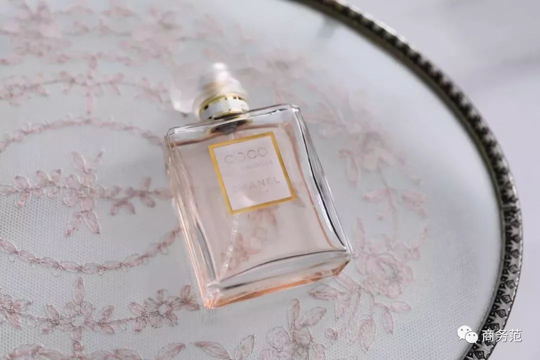 香奈儿彩妆值得买的产品,香奈儿美妆必买清单