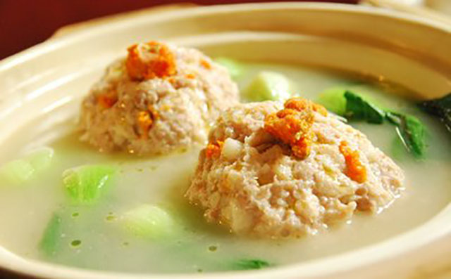 扬州买的蟹粉狮子头怎么烧,镇江清炖蟹粉狮子头