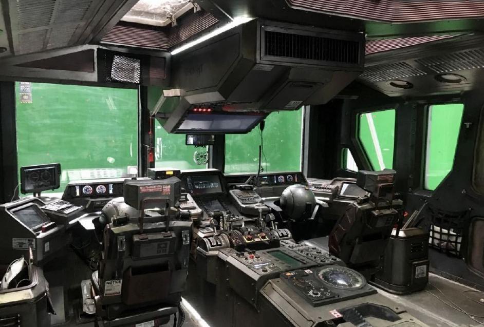 流浪地球特效制作团队是古天乐吗,古天乐和吴彦祖并肩作战