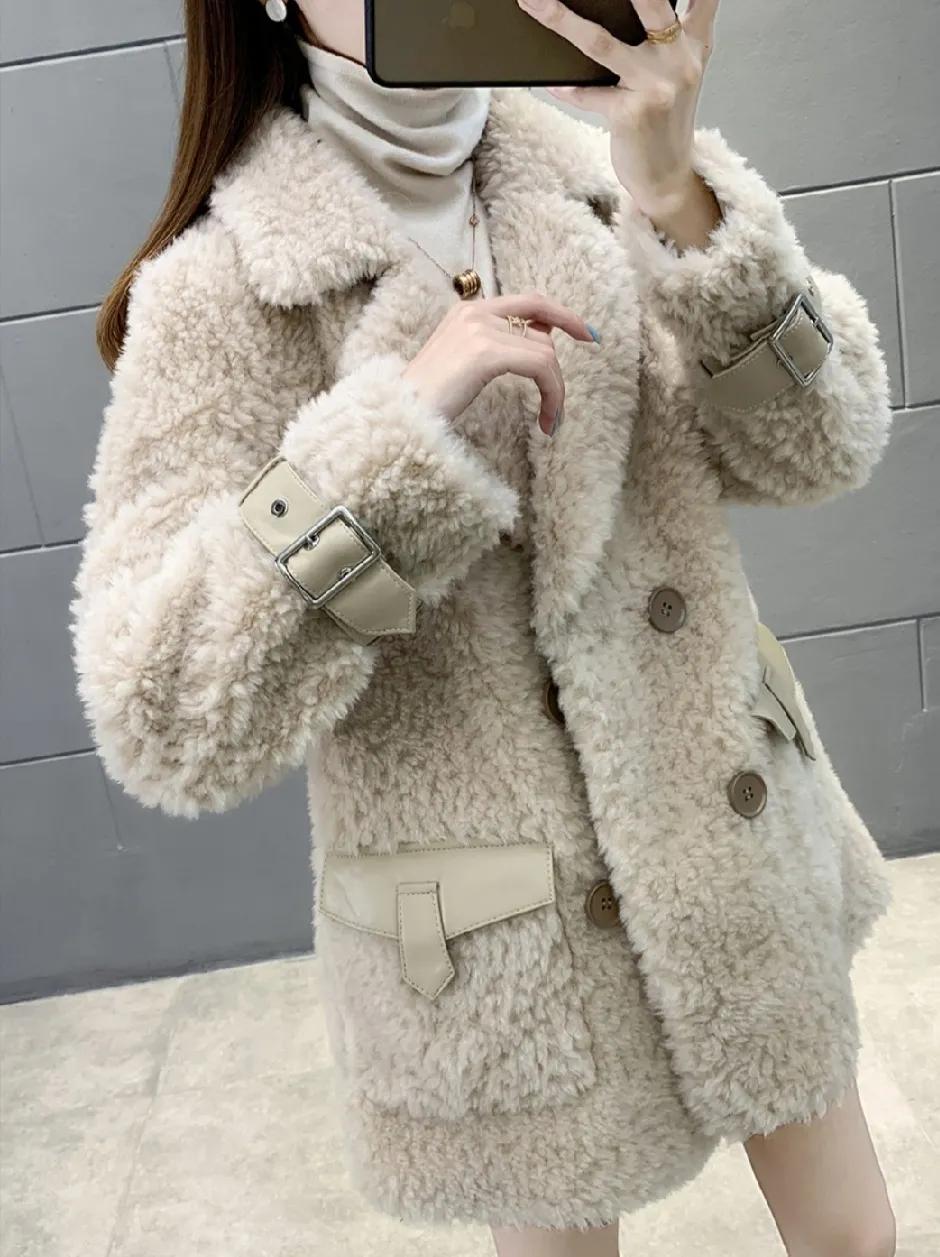 仿皮草外套物美价廉、美丽大方、时髦上档次