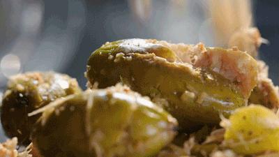 饿着肚子看美食对身体好吗,饿着肚子看别人吃饭的危害