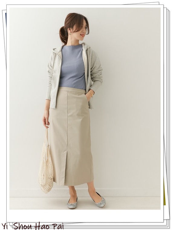 thombrowne灰色卫衣5码上身效果,春季灰色卫衣怎么搭配才好看