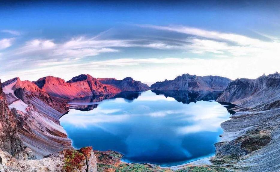 长白山天池只出不进为何不干涸,长白山天池为什么没有进水口