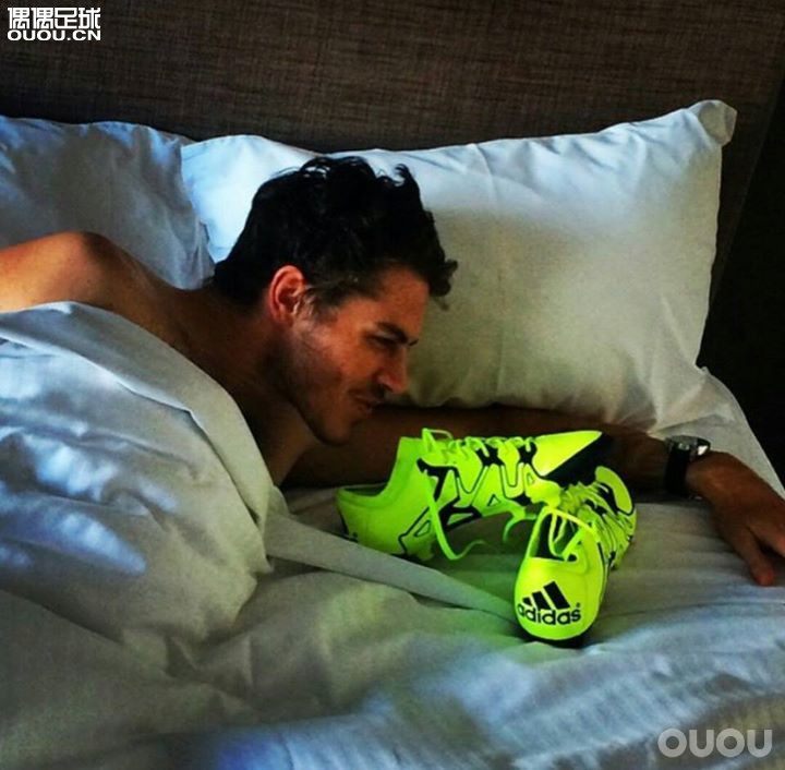 一双球鞋究竟值多少钱,一双真的的球鞋基本要多少钱