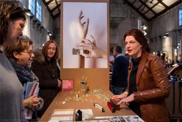 数码时代容不下手工艺品？荷兰手工艺人用创意回应质疑