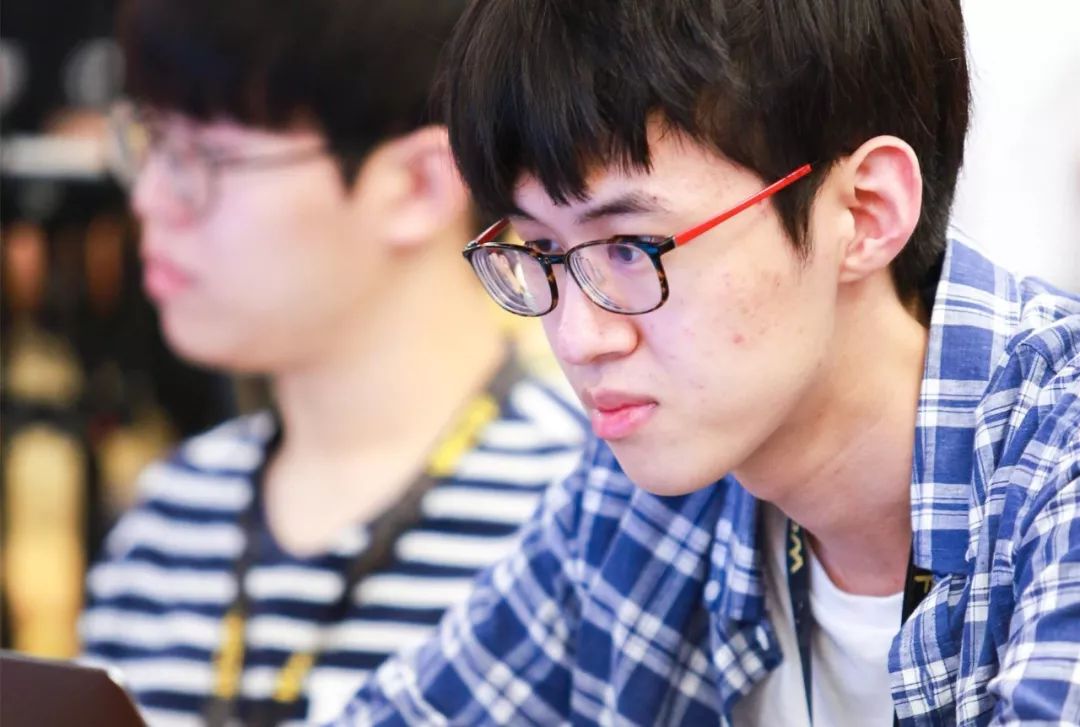 一场永不散场的黑客宴席