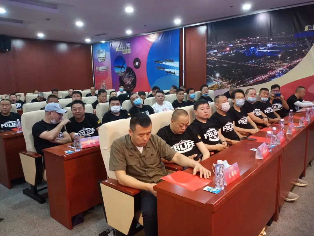 2023越野e族阿拉善英雄会开幕,2018阿拉善越野e族英雄会