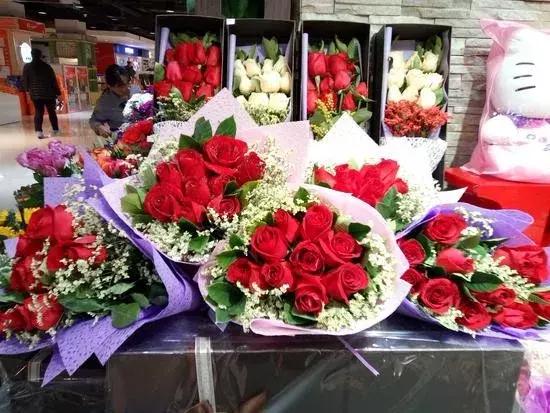 毛利润80%的小生意,开花店一个月能赚5000吗